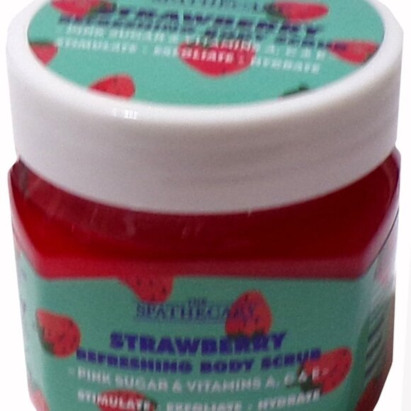 The Spathecary Strawberry Refreshing Body Scrub Pink Sugar & Vitamins A, C & E - Picture 3 of 3
